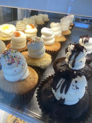 Southern Girl Desserts by null