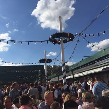 Oktoberfest - Fun Fair Near Me - Munich, BY Oktoberfest - Fun Fair Near Me - Munich, BY