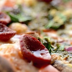 Oven East - The salami