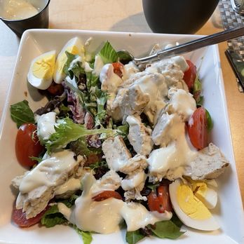 Penley's Pub - Cobb salad - Pubs Near Me - Lancaster, Pennsylvania