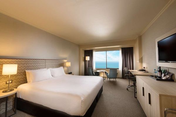 Stamford Grand Adelaide Hotel by null