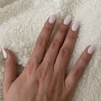 Gloss Nail Bar - White dip - Nail Salons Near Me - Houston, Texas Gloss Nail Bar - White dip - Nail Salons Near Me - Houston, Texas