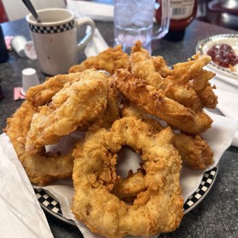 Big Easy Diner - Stellar onion rings - American Near Me - Slidell, Louisiana Big Easy Diner - Stellar onion rings - American Near Me - Slidell, Louisiana