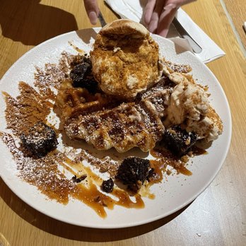 Sugarhill Desserts - Desserts Near Me - Concord, Ontario Sugarhill Desserts - Desserts Near Me - Concord, Ontario