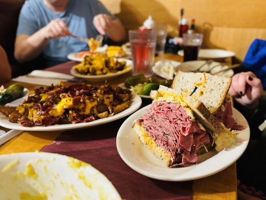 Sarge’s Delicatessen & Diner by null