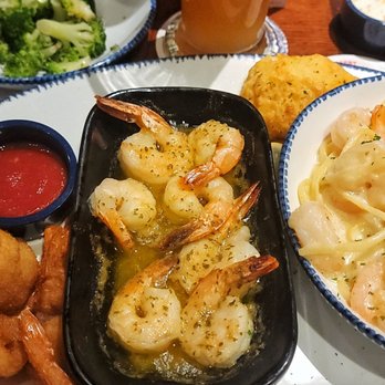 Red Lobster - Shrimp Scampi, Shrimp Alfredo - Seafood Near Me - Burnsville, Minnesota Red Lobster - Shrimp Scampi, Shrimp Alfredo - Seafood Near Me - Burnsville, Minnesota