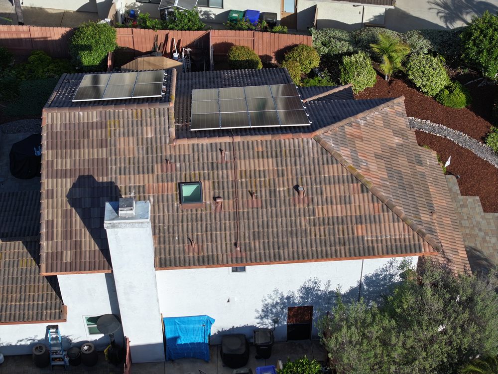 Slide of Richardson Roofing