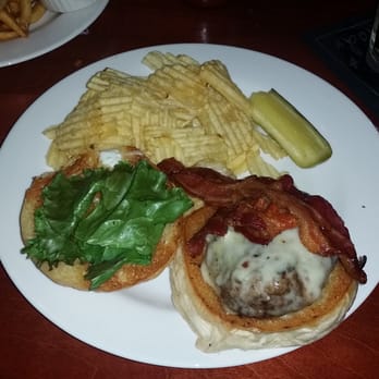 Apollo Grill - Perfectly cooked bacon and swiss burger :-) - American Near Me - Bethlehem, Pennsylvania