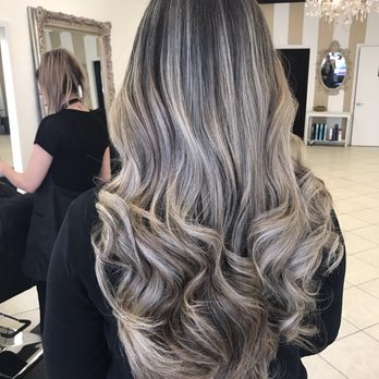 Vanity Salon - Hair Stylists Near Me - Concord, California