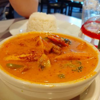 Siam Cuisine - Red curry with beef - Thai Near Me - Nashville, Tennessee Siam Cuisine - Red curry with beef - Thai Near Me - Nashville, Tennessee