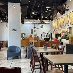 JJ Tea House - Dining area