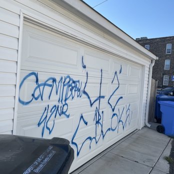 Marder Pressure Washing - Before photo (graffiti markings) - Pressure Washers Near Me Marder Pressure Washing - Before photo (graffiti markings) - Pressure Washers Near Me