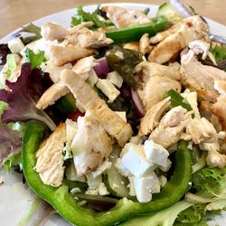 Squeaky Rail Diner - Greek salad with grilled chicken