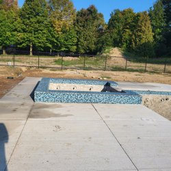 Mortimer Tile and Coping