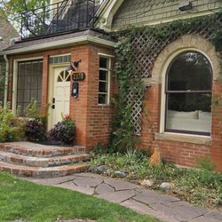 Boulder Guest House - Front of house