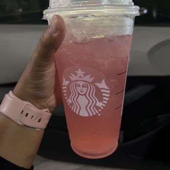 Starbucks - Coffee & Tea Near Me - Casselberry, Florida Starbucks - Coffee & Tea Near Me - Casselberry, Florida