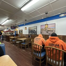 El Ranchito Restaurant & Foodmarket - Seating area