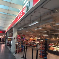 Front entrance inside of shopping center
