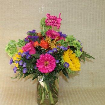 Berlin Blossom Shoppe - Beautiful Birthday Arrangement! - Florists Near Me - Maple Shade, New Jersey
