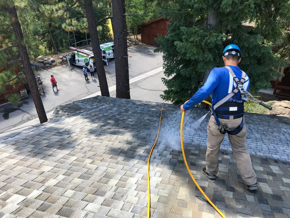 Slide of Mills Roofing