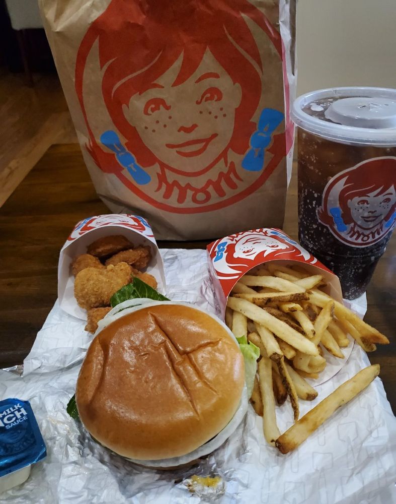 WENDY’S Updated September 2024 50 Reviews 206 W North Ave, Villa