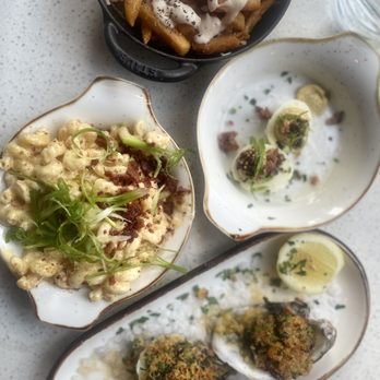 Daily Gather - Cavatappi Mac N' Cheese, Southern Rockefeller oyster, Deviled Eggs, Pomme Frites - Breakfast & Brunch Near Me - Houston, Texas Daily Gather - Cavatappi Mac N' Cheese, Southern Rockefeller oyster, Deviled Eggs, Pomme Frites - Breakfast & Brunch Near Me - Houston, Texas