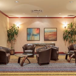 Holiday Inn Express & Suites Belleville