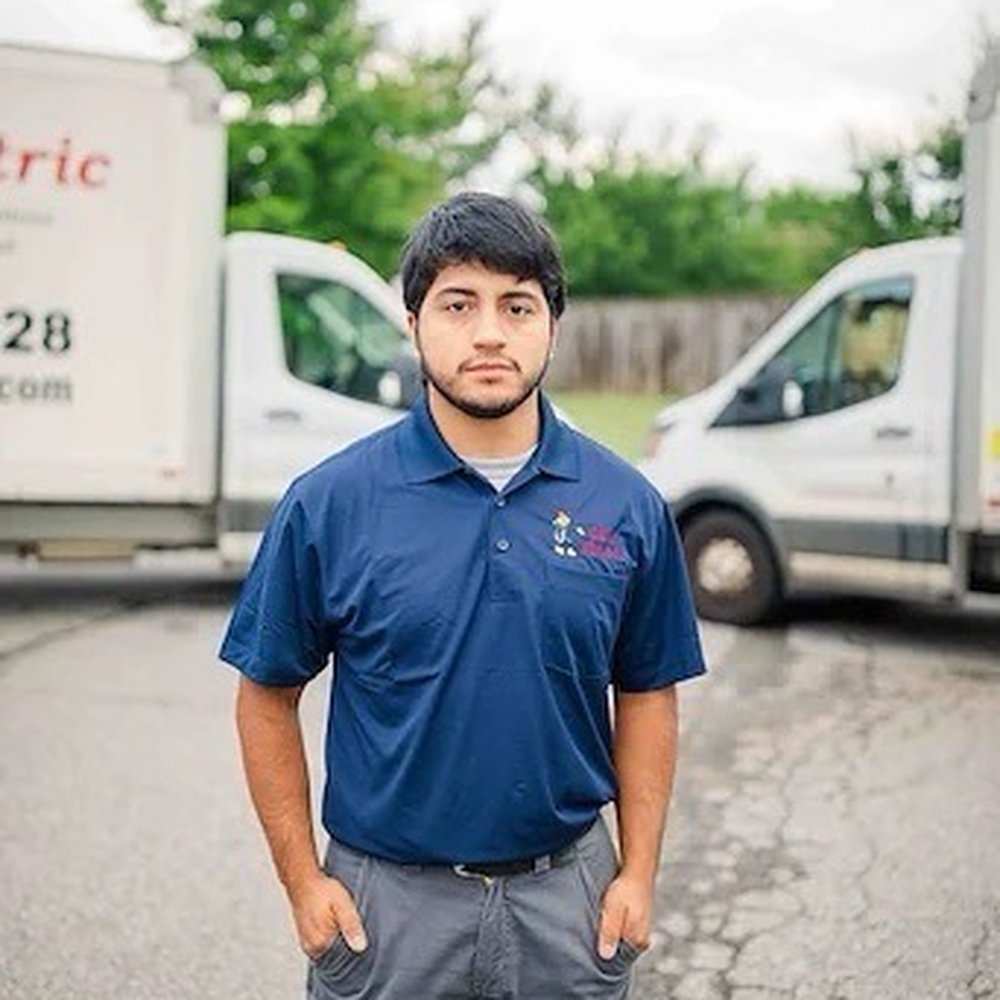 Meer Electric - Technician Stiven Buckingham from Meer Electric Contractors Inc. - Electricians Near Me - Alpharetta, Georgia