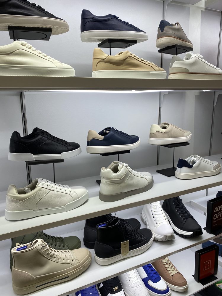 ALDO SHOES 2498 W Sunrise Blvd, Fort Lauderdale, Florida Shoe