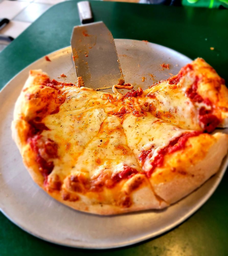 SANTINO’S PIZZA Updated October 2024 16 Photos & 19 Reviews 2