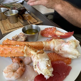 DUO Steak and Seafood - Tuesday seafood bar! Keto heaven! - Steakhouses Near Me - Wailea, Hawaii DUO Steak and Seafood - Tuesday seafood bar! Keto heaven! - Steakhouses Near Me - Wailea, Hawaii