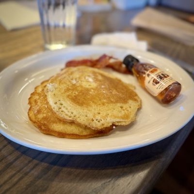 Cracker Barrel Old Country Store by null