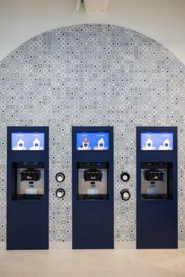 Go Greek Yogurt by null