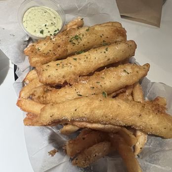 Rooted Craft Kitchen - Fish and Chips - New American Near Me - Boulder, Colorado