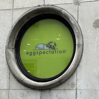 Eggspectation - Complexe Desjardins - Breakfast & Brunch Near Me - Montreal, Quebec
