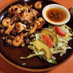 El Tapatio Family Mexican Restaurant - Mojo De Ajo