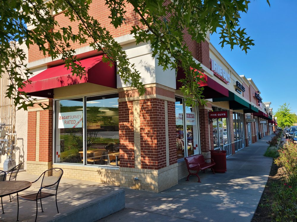 FIVE GUYS 18 Photos & 15 Reviews 201 Connor Dr, Charlottesville