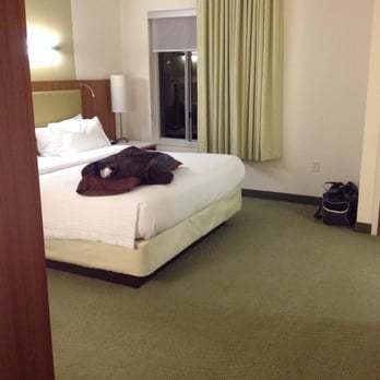SpringHill Suites Chattanooga Downtown/Cameron Harbor - King bed with balcony - Hotels Near Me - Chattanooga, Tennessee SpringHill Suites Chattanooga Downtown/Cameron Harbor - King bed with balcony - Hotels Near Me - Chattanooga, Tennessee