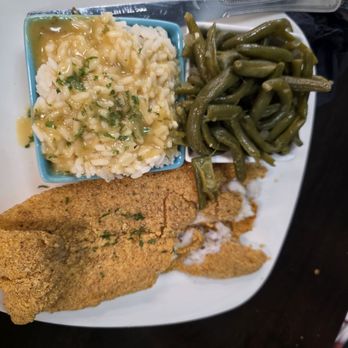 Soul Ties - Fish plate with rice & gravy and green beans, quoted under $24 at time of ordering - Soul Food Near Me - Davenport, Iowa Soul Ties - Fish plate with rice & gravy and green beans, quoted under $24 at time of ordering - Soul Food Near Me - Davenport, Iowa