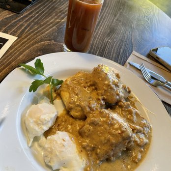 Batch & Brine - Biscuits and Buttermilk Biscuits & Gravy - Burgers Near Me - Lafayette, California Batch & Brine - Biscuits and Buttermilk Biscuits & Gravy - Burgers Near Me - Lafayette, California