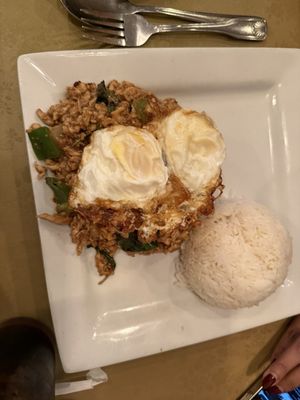 Cozy Thai Restaurant by null