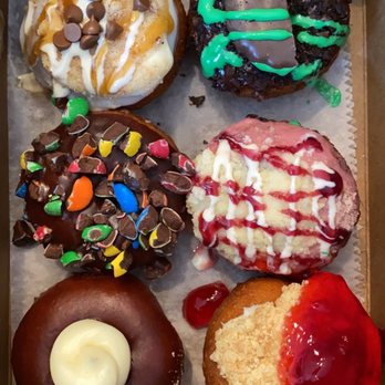 Bro's Doughs - Best UberEats I've ever order! - Donuts Near Me - Grand Rapids, Michigan