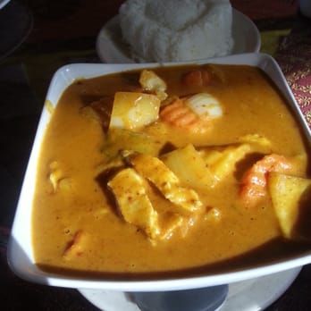 Elephant Cafe - Chicken Yellow Curry - Thai Near Me - Lake Forest, California