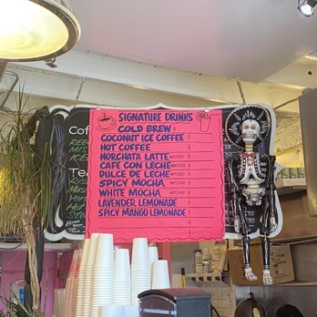 Cafe Tola - Coffee & Tea Near Me - Chicago, Illinois Cafe Tola - Coffee & Tea Near Me - Chicago, Illinois