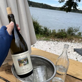 Westcott Bay Shellfish Company - Local Chardonnay - Seafood Markets Near Me - Friday Harbor, Washington