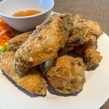 Pho 24 - Fried Chicken wings with nuoc mam on the side - Vietnamese Near Me - Sandy Springs, Georgia