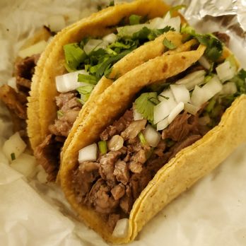 La Mesa - two tacos on a piece of tin foil - Mexican Near Me - Barrington, Illinois