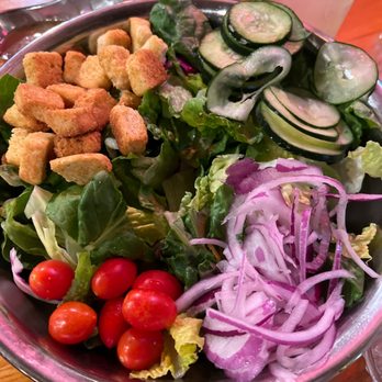 Cattlemens Steakhouse - Beautiful house salad - Steakhouses Near Me - Redding, California Cattlemens Steakhouse - Beautiful house salad - Steakhouses Near Me - Redding, California