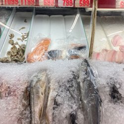El Monte Seafood Market - They just added Robalo & Sierra fish
