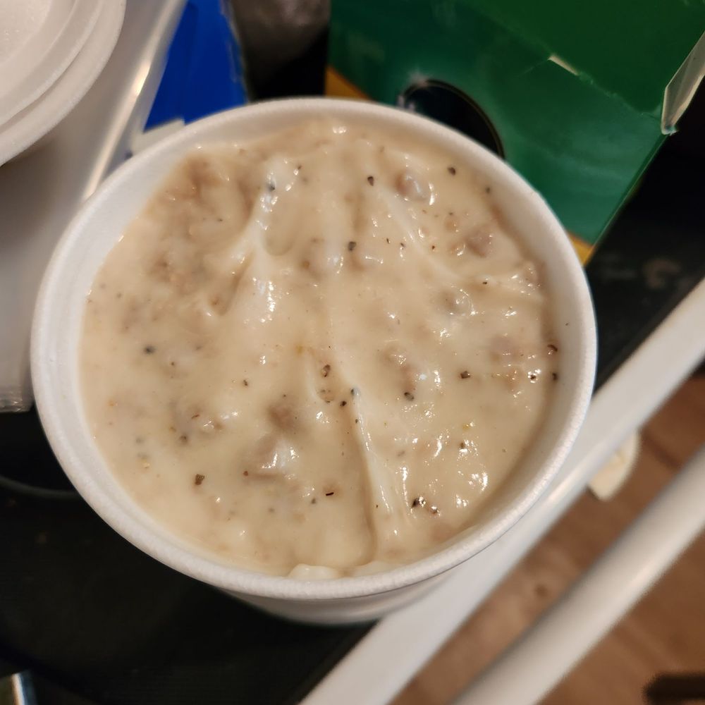 Ma's Place Restaurant - Sausage Gravy - Breakfast & Brunch Near Me - Puyallup, Washington Ma's Place Restaurant - Sausage Gravy - Breakfast & Brunch Near Me - Puyallup, Washington